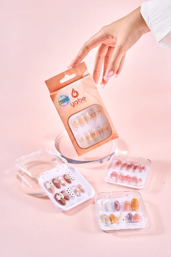 Yabe Vietnam Press-on Nails