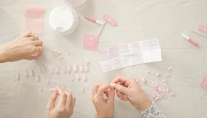 Mẹo make up khi gắn nailbox