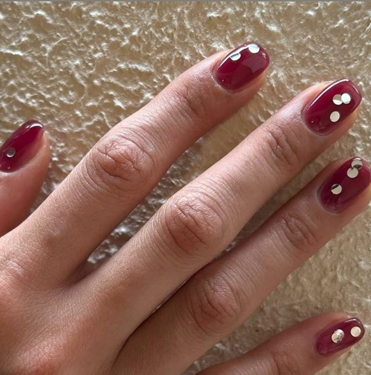 Press-on Nails Wholesale $14.90 Nailbox Yabe Line 2 by Yabe Vietnam
