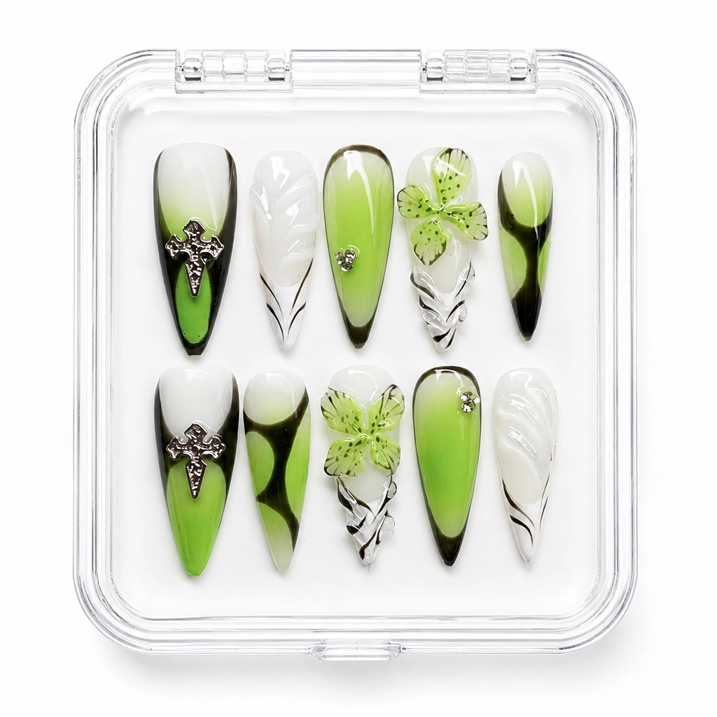 Press-on Nails Wholesale $7.90 Gothic Ivy Chic by Yabe Vietnam
