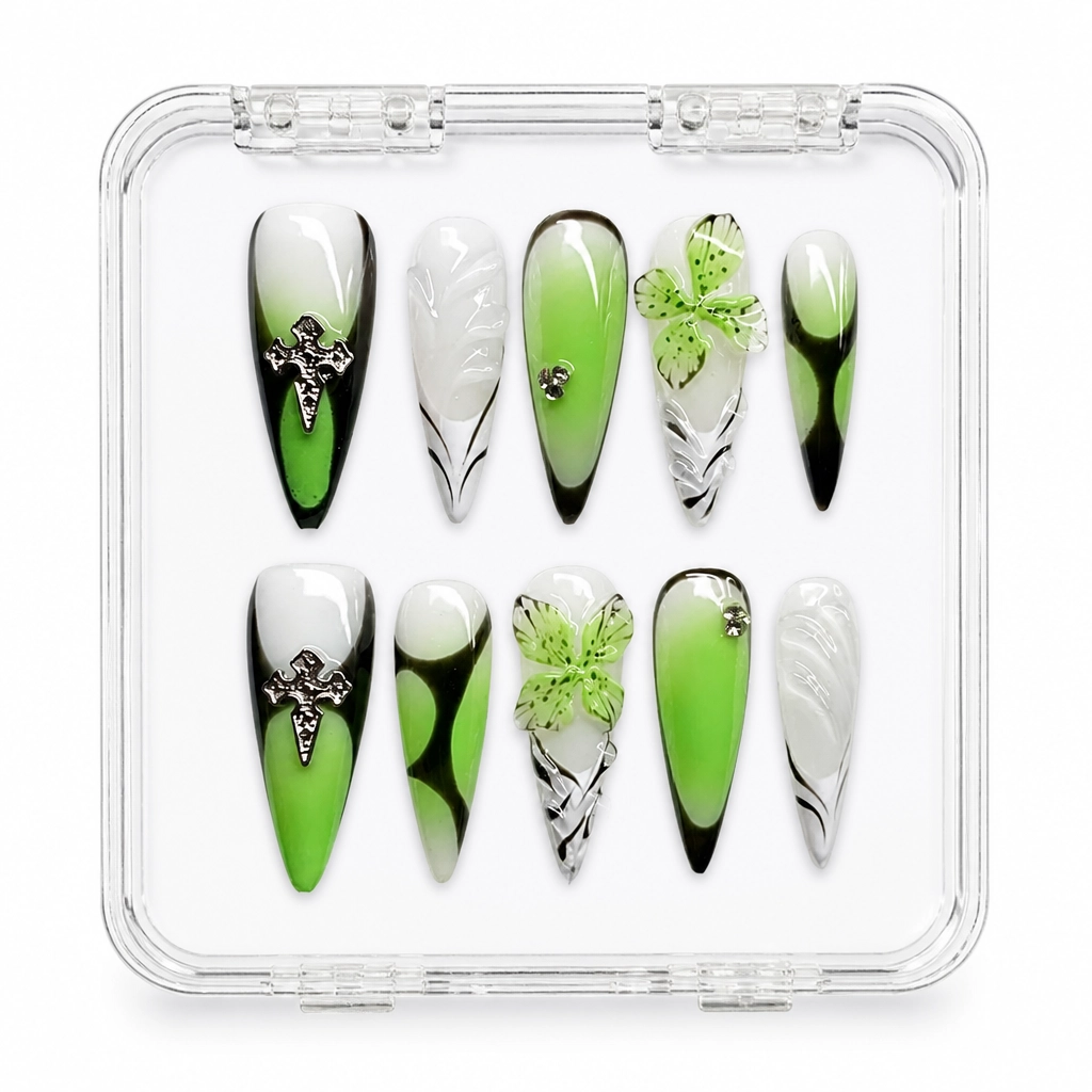 Press-on Nails Wholesale $7.90 Gothic Enchantment by Yabe Vietnam