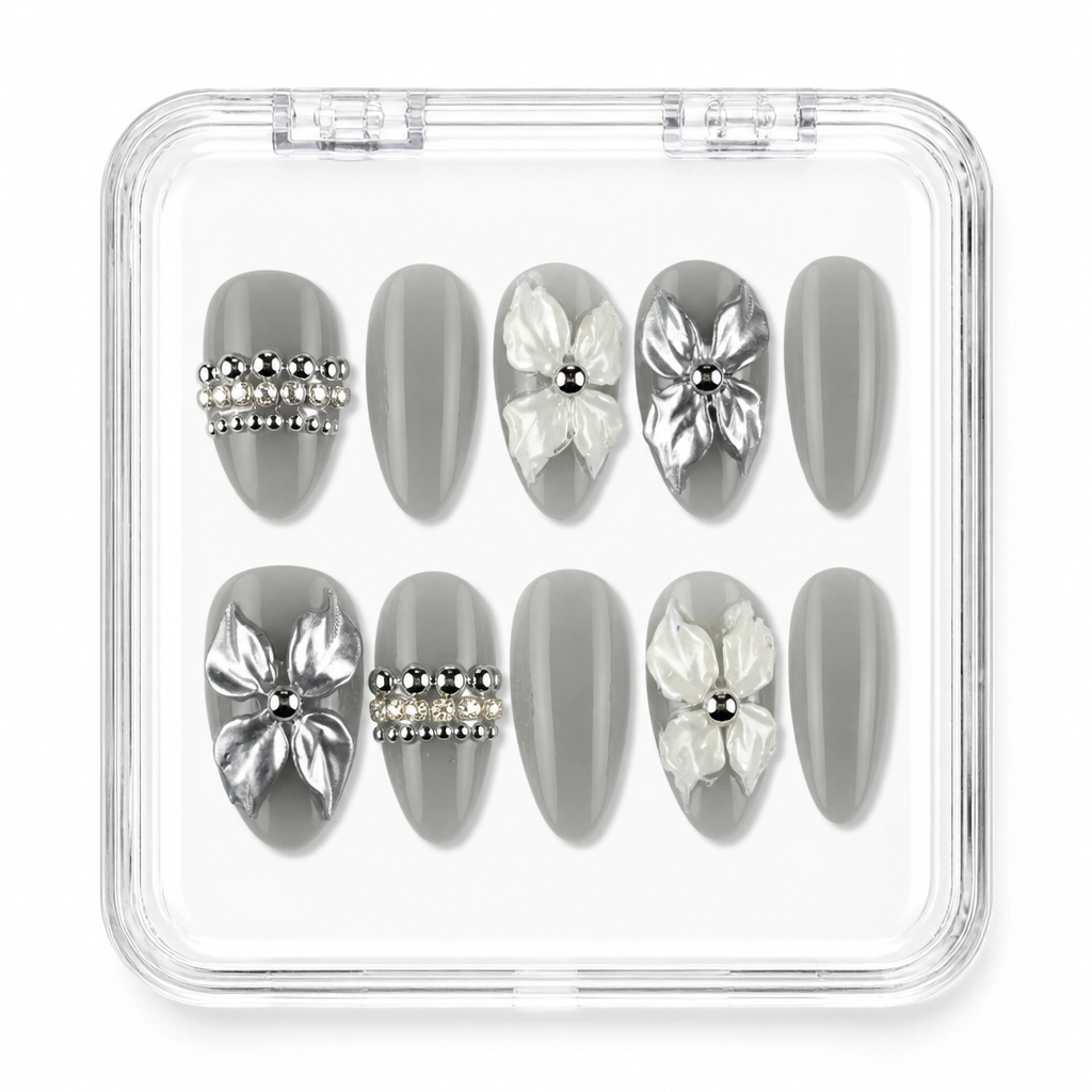 Press-on Nails Wholesale $7.90 Silver Blossom Dream by Yabe Vietnam