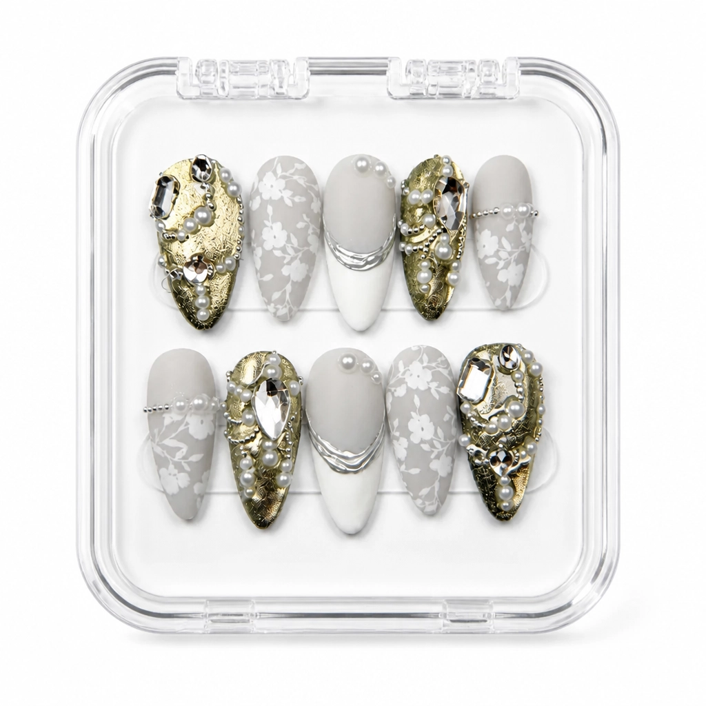 Press-on Nails Wholesale $9.90 Gilded Lace Elegance by Yabe Vietnam